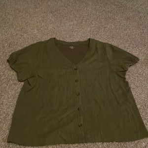 Green button down loft top!